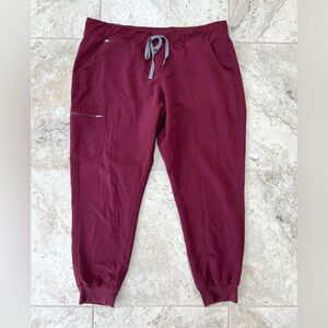 FIGS Women's Zamora Jogger Scrub Pants in Burgundy Red, size XXL